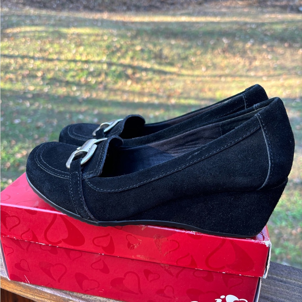 Women’s suede wedge heels. Black. 7M. Like new condition.